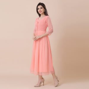 Alternative view of Senorita Peach
