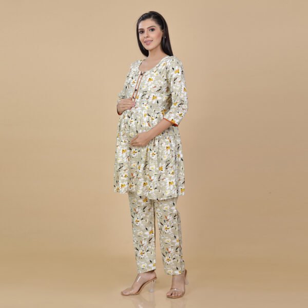 Multicolour Feeding & Maternity Night Suit(Top&Bottom) - Image 2